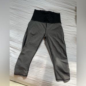 Lululemon capri leggings